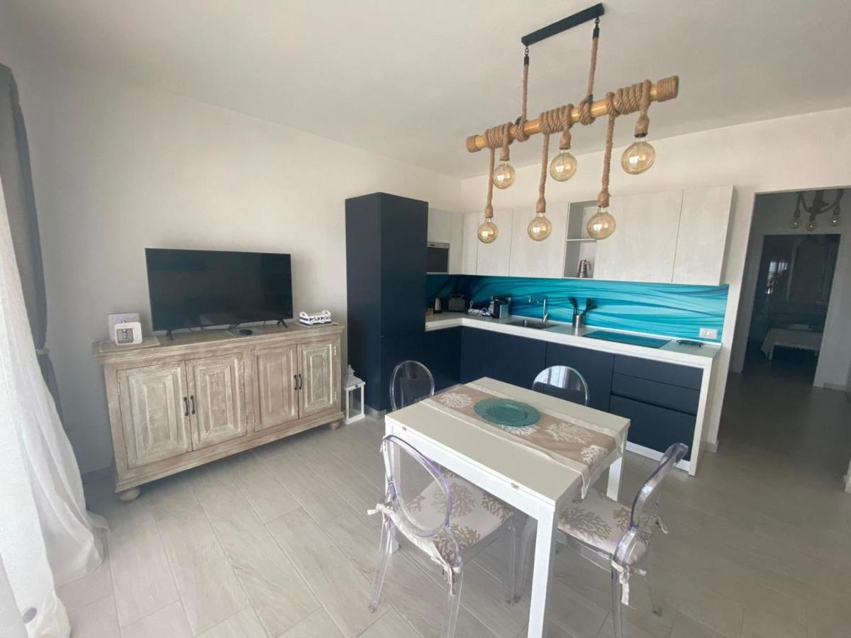 Aqua Life Luxury Apartment أرتْساكينا المظهر الخارجي الصورة